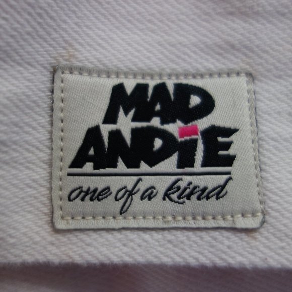 One-of-a-Kind paperdenim&cloth White Moto Jean Jacket w/ Custom Vintage Cross - Picture 4 of 7